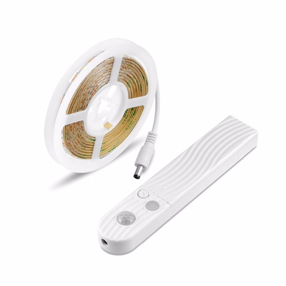 Sensor-Activated LED Kitchen Fixture, Yellow Tone, 3m